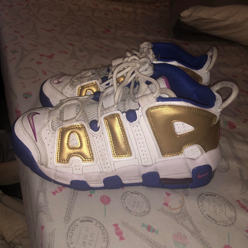 RARE NIKE AIR MORE UPTEMPO